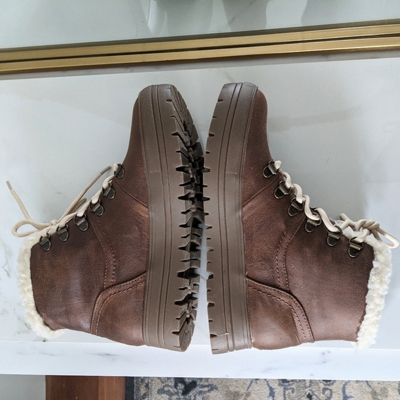 NWOT White Mountain Zion Hiking Boots - Picture 8 of 15